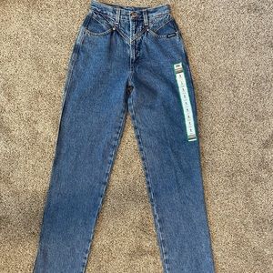 Rocky Mountain size 5 long with original tags